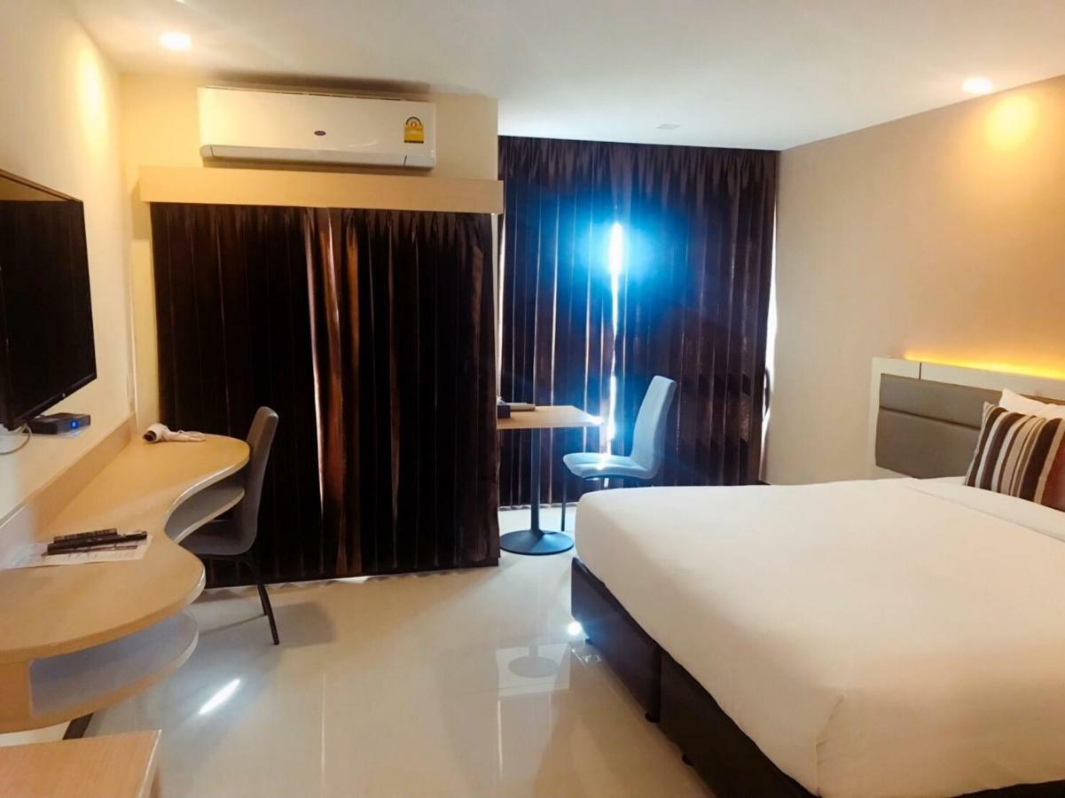 Taragrand Donmuang Airport Hotel Ban Rangsit Luaran gambar