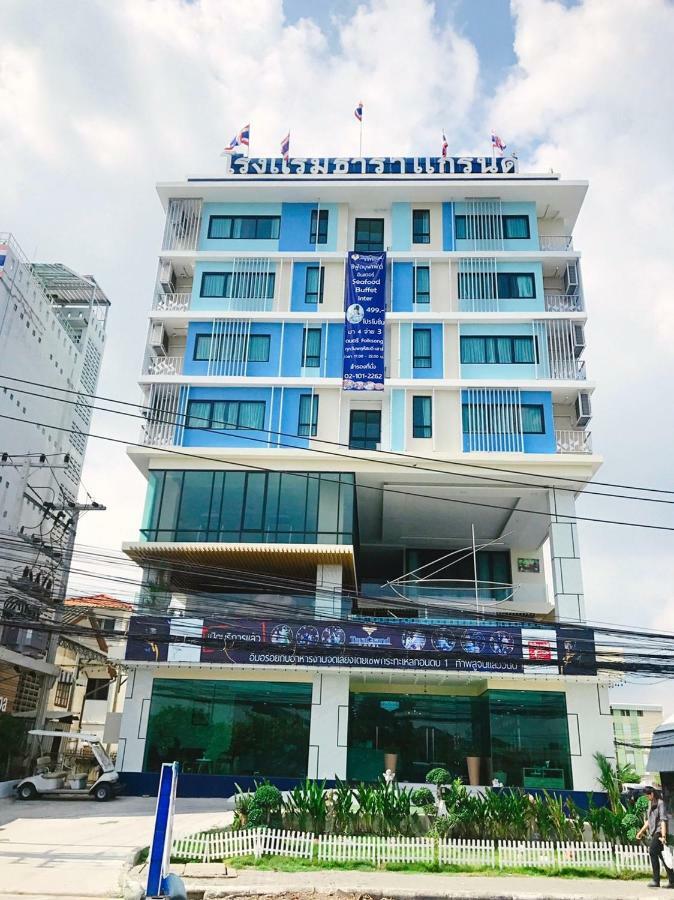 Taragrand Donmuang Airport Hotel Ban Rangsit Luaran gambar