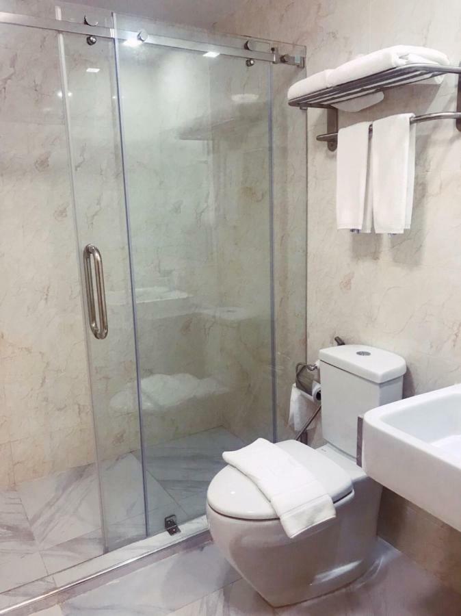 Taragrand Donmuang Airport Hotel Ban Rangsit Luaran gambar