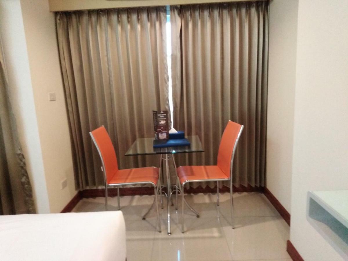 Taragrand Donmuang Airport Hotel Ban Rangsit Luaran gambar